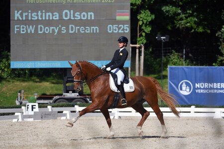 Kristina Olson und ihr FBW Dory\'s Dream trabten im IWEST Dressur Cup zu Platz drei. | Foto: Dill