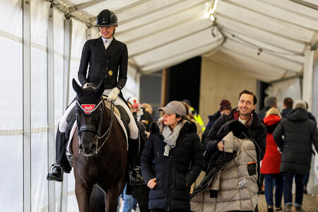 Simone Pearce freut sich darauf, bald näher am Heimatort ihres Partners Martin Fuchs zu wohnen. Foto: Lafrentz