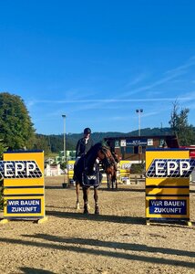 Daniel Böttcher und Banjo d'Elle sind die Gesamtsieger der OEPS-Tour. | © Privat