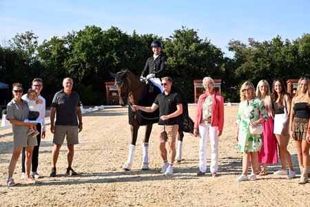 Goldenes Reitabzeichen für Christian Alexander Kömpf | © Dill