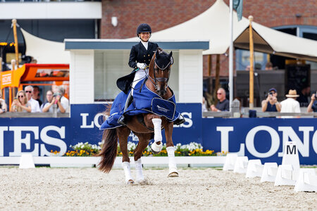 Sie strahlten als Siegerinnen der Qualifikation der Siebenjährigen in Ermelo um die Wette, Life Time FRH und Charlott-Maria Schürmann. 