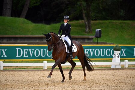 Julia Giner freute sich beim Dressurturnier in Stadl-Paura über ihren ersten S***-Sieg. | © Dill