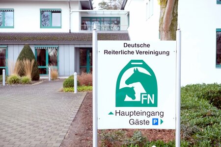 Die FN bekam am Mittwochmorgen, 18.12. 2024, Besuch von der Staatsanwaltschaft Münster, die zusammen mit dem Polizeipräsidium Durchsuchungsbeschlüsse wegen des Anfangsverdachts der Untreue gegen vier Personen umsetzte. | © Hartwig