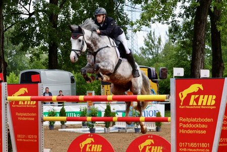 Das große Turnier auf dem Gut Fohlenhof in Königsbrunn steht in den Startlöchern. | © Presse