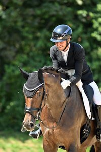 Adrian Munoz Jurado freute sich mit Feliciana bei den sechsjährigen Dressurpferden über ein Finalticket. | © Dill (Archiv)