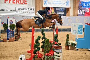 Schnell und fehlerfrei: Anja Steindl und Kalani siegen in München-Riem. | © Dill