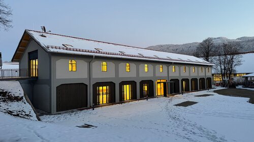 Gestern wurde das neue Internatsgebäude in Schwaiganger eröffnet. | © Presse/Bayerische Staatsgüter