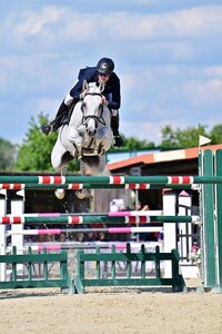 Maximilian Weishaupt und DSP Omerta Incipit sicherten in einem 1,45-Springen in Arezzo Platz zwei. | © Dill (Archiv)