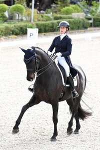 Auch Emilia Winter darf mit Dante Noir beim Preis der Besten starten. | © Mirka Nilkens