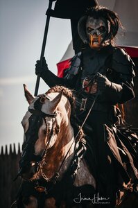 Stefan Kaiser und seine Ritter entführen ins Mittelalter. | © Irena Huber/Presse