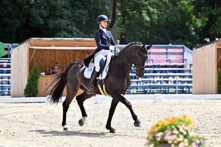 Sophie Röthig trabte in Grafing zu einem S*-Sieg. | © Dill 