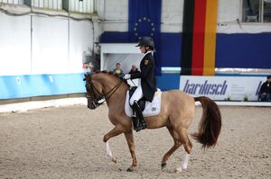 Ann-Cathrin Rieg und Steendieks Derrick siegten in der DERBY Stars von Morgen-Qualifikation von Brünst. | © D. Matthaes (Archiv)