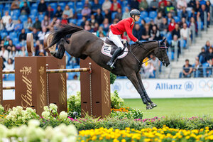 Max Kühner und EIC Cooley Jump the Q  | © Lafrentz
