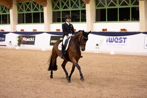 Sieg in der Grand Prix Kür für Jessica von Bredow-Werndl und Times Kismet | © Prokosch
