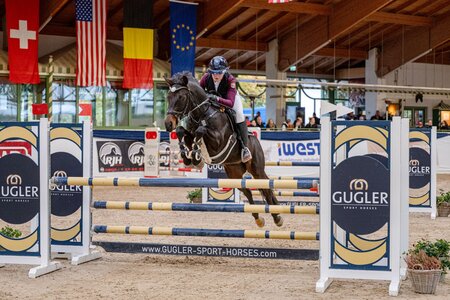 Josefa Mattusch sicherte sich mit  DSP Castellionis Stardancer den Gesamtsieg im Bayern Pony Cup. | © Mikulica